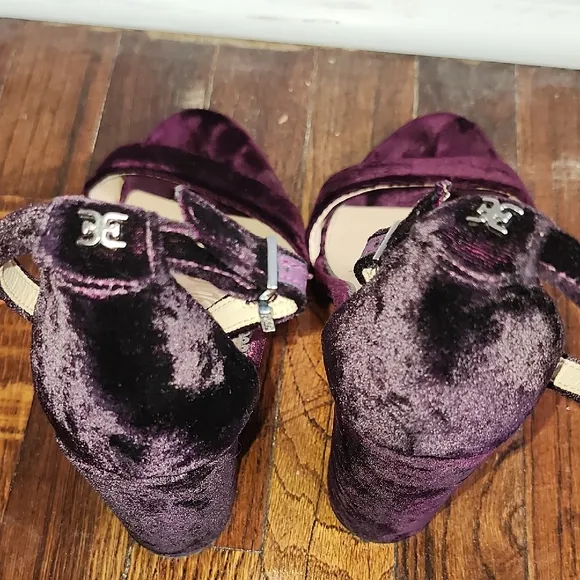 Sam Edelman Women's Velvet Block Heel Sandals - Burgundy