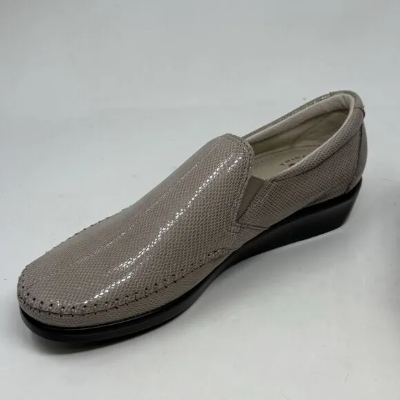 SAS Dream Wedge Loafers Womens 8.5 M Mushroom Tan Brown Snakeskin Slip On Shoes
