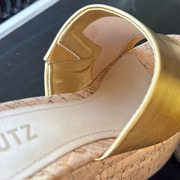Schutz Dalle Cut Out Metallic Gold Cork Platform Sandals 7.5