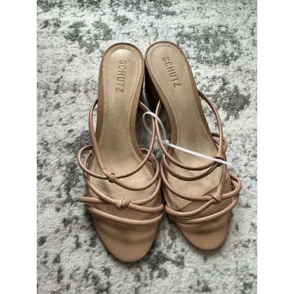 SCHUTZ NWOT Princey Beige Strappy Block Heel Sandal