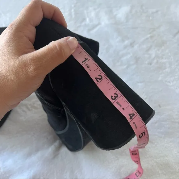 Sedai Black Suede Platform Boots GT1 Bratz Dolls