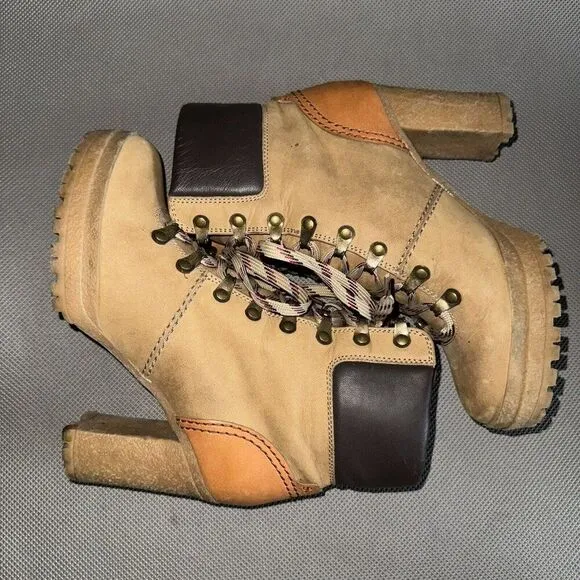 See by Chloe Eileen Tan Lace Up Block Heel Logger Style Boots Shoes Size 38 US 8