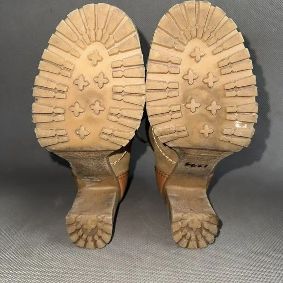 See by Chloe Eileen Tan Lace Up Block Heel Logger Style Boots Shoes Size 38 US 8