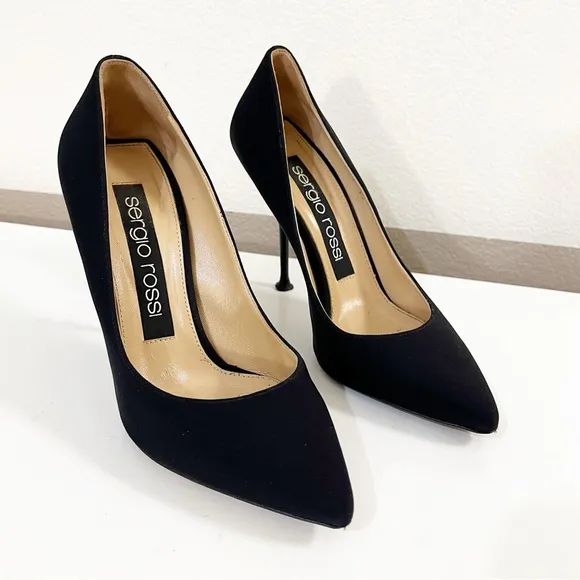 Sergio Rossi Black Classic pointed Heels size 37
