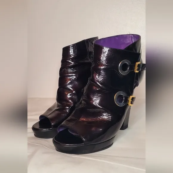 SERGIO ROSSI-size 41- patent leather peep-toe bootie in tornasol black shoes