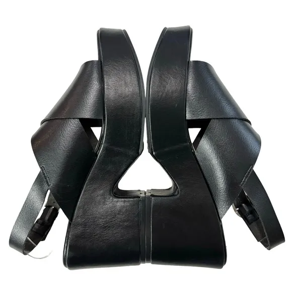 Seychelles Cassie Crisscross Strap Black Platform Sandals Size 8.5M