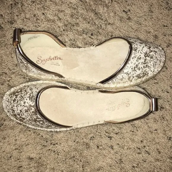 Seychelles Los Angeles gold metallic size 7