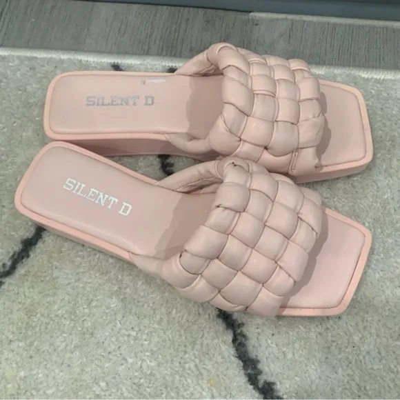 Silent D Platform Sandals Bronzally Braided in Pink