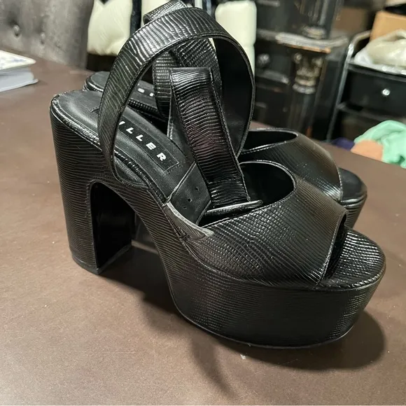 Simon Miller | Rink Vegan Leather Platform Sandals Size: 36
