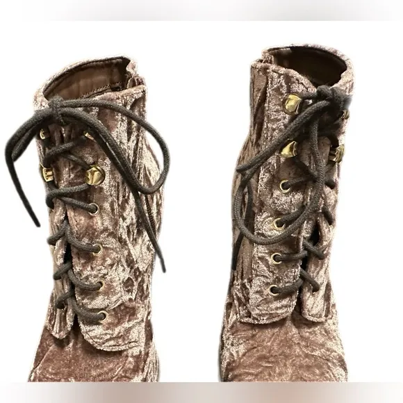 Soda Velvet boots