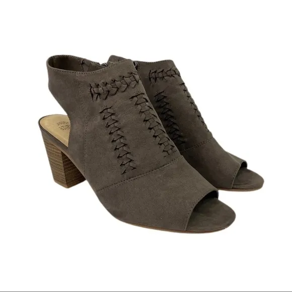 Sonoma | Honoria Mushroom Peep Toe Ankle Boot with Wood Block Heel 10 New​