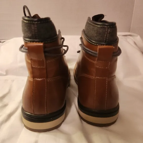 Sonoma Men's Brown Boots Size 9 Med New In Box