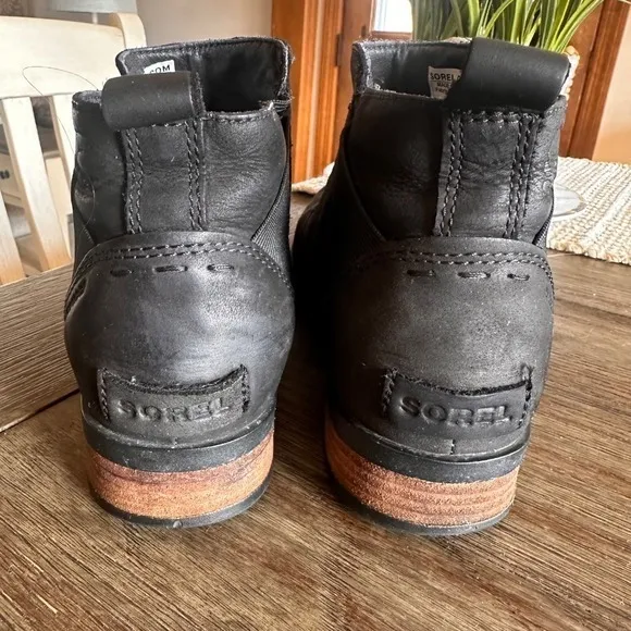 Sorel Black Leather Emelie Ankle Boots Chelsea Pull On Comfort Casual Size 8