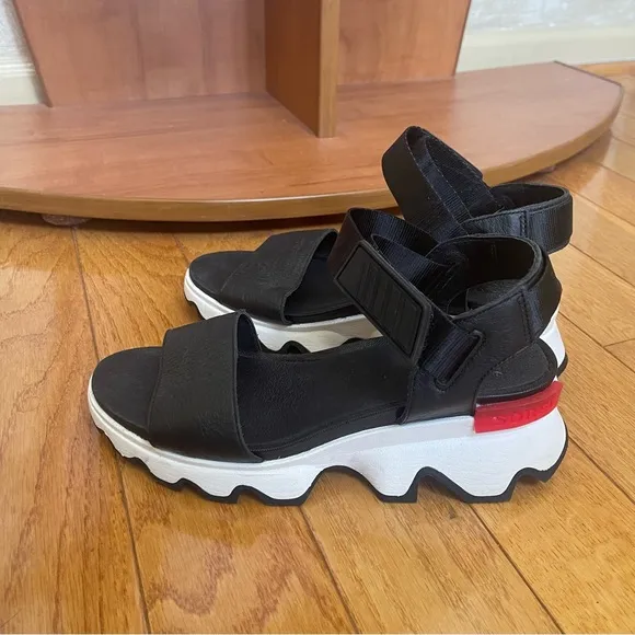 Sorel Black Leather Platform Kinetic Impact Ankle Strap Sandals Sz:8.5 M US/39.5