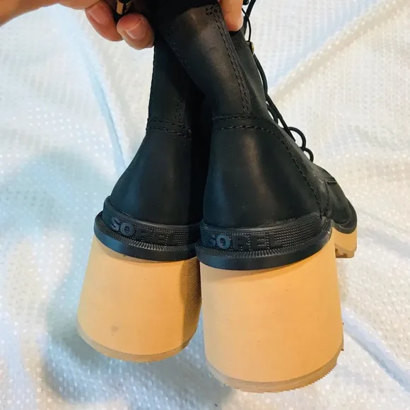 Sorel brex heel leather boots in black