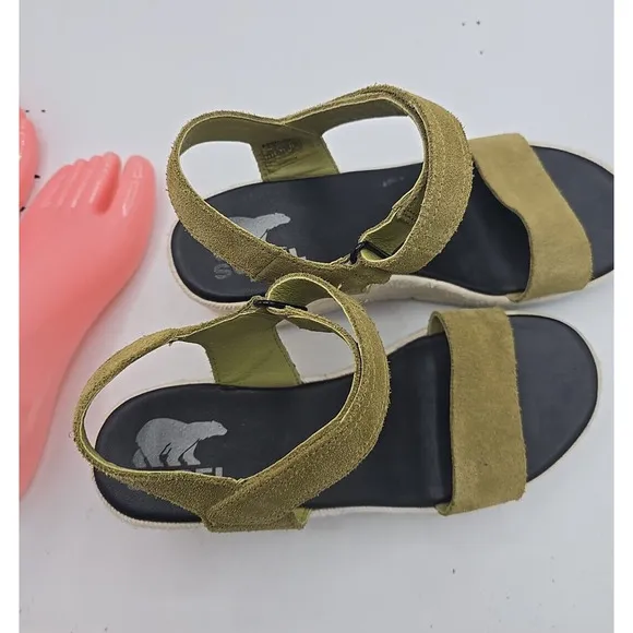 Sorel Cameron Green Suede Espadrille Wedge Ankle Strap Sandals Womans Size 7.5