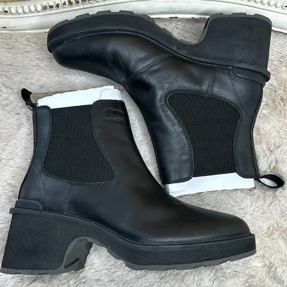 SOREL | Hi-Line™ Heel Chelsea, Black NIB