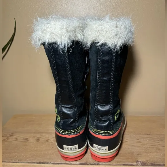 Sorel Joan of Artic Boots size 5