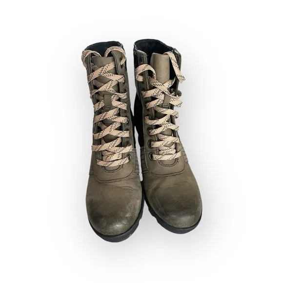 Sorel Lexie Wedge Heel Lace Up Boots Size 6