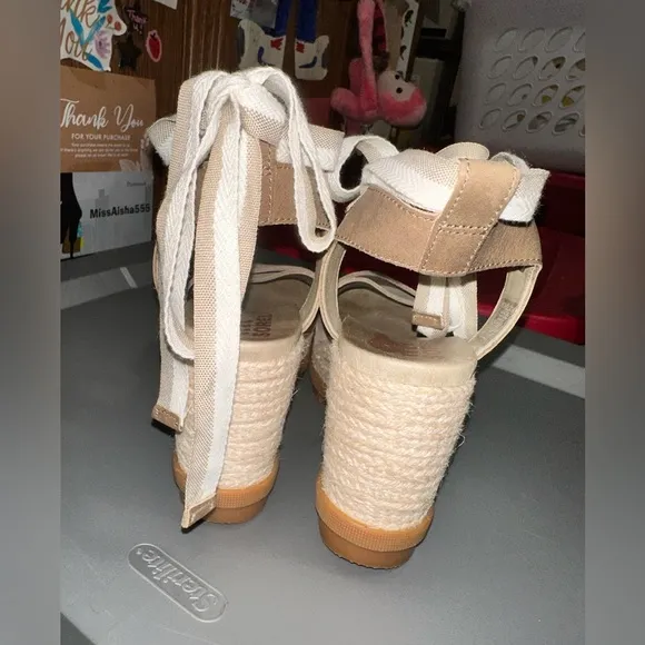 SOREL PLATFORM SANDALS 👡