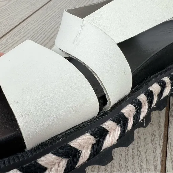 Sorel Roaming Crisscross Espadrille Chevron Pattern Sandals US8.5 Chalk $110