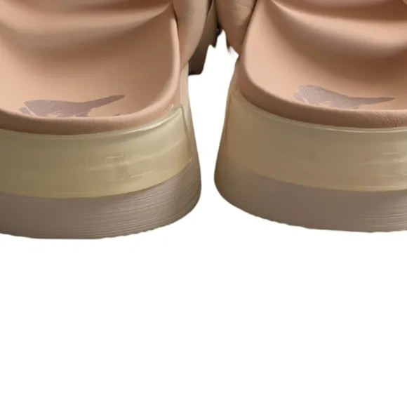 SOREL Roaming Puffy Crossover Platform Sandals Beige/Nude Size 8.5