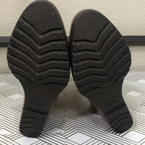 Sorel wedge heel