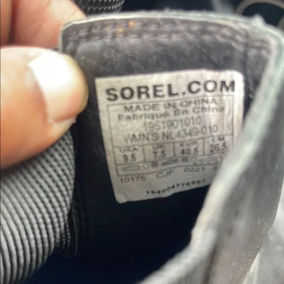 sorel women's brex heel chelsea boots 9.5