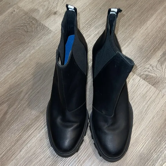 sorel women's brex heel chelsea boots 9.5