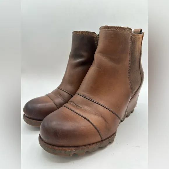 Sorel Women’s Lea Wedge Platform Booties Boots Leather  in Elk Curry Size 7