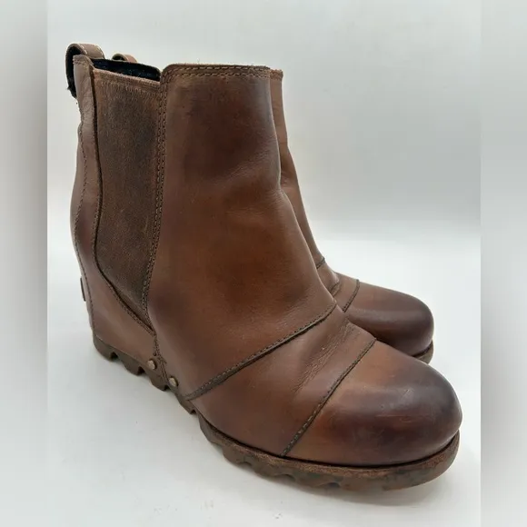 Sorel Women’s Lea Wedge Platform Booties Boots Leather  in Elk Curry Size 7