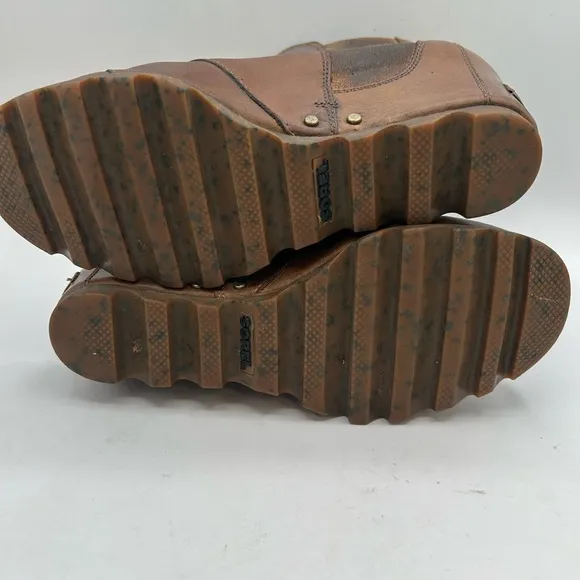Sorel Women’s Lea Wedge Platform Booties Boots Leather  in Elk Curry Size 7