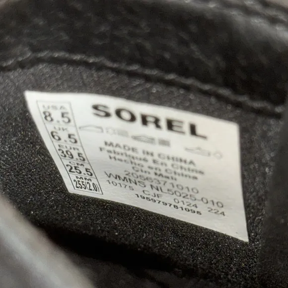 Sorel Women’s Leather Black Evie Chelsea Boots Size 8.5