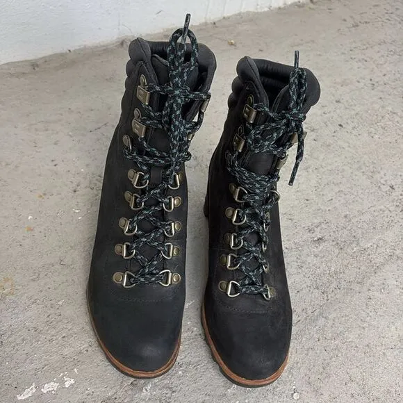 Sorel Conquest wedge boots