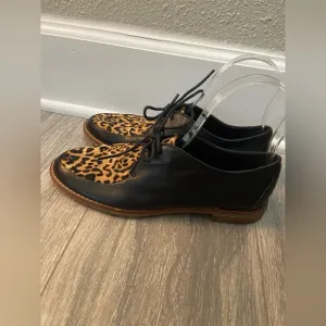 Sperry’s Women’s Seaport Elise Lace-Up Oxford Loafers Leopard &amp; Leather Size 7