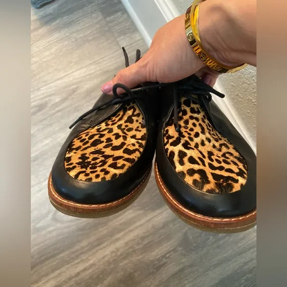 Sperry’s Women’s Seaport Elise Lace-Up Oxford Loafers Leopard &amp; Leather Size 7