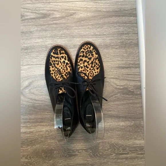Sperry’s Women’s Seaport Elise Lace-Up Oxford Loafers Leopard &amp; Leather Size 7