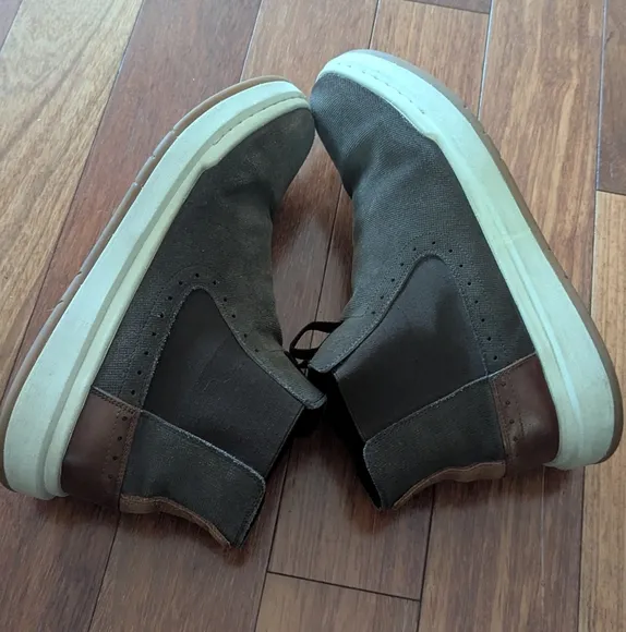 Stacy Adams Cooper Plain Toe Chelsea Suede Boot Men's Casual/ Dress Shoes