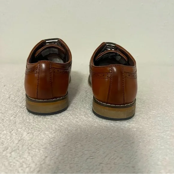 Stacy Adams Dickinson Kids Boys Size 11 M Oxford Cap Toe Cognac Dress Shoes EUC
