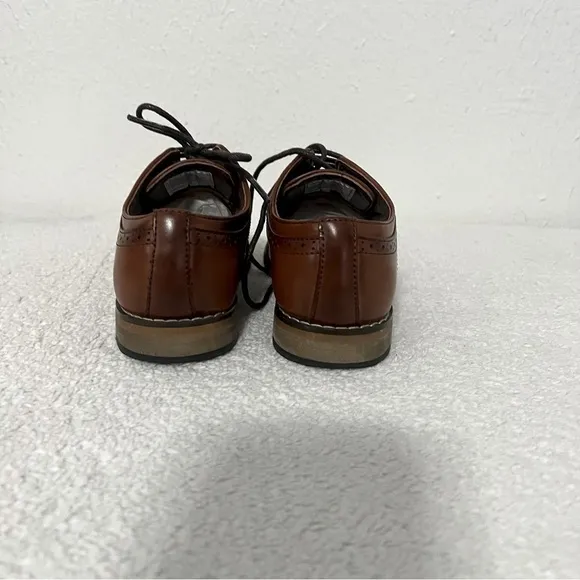 Stacy Adams Dickinson Kids Boys Size 11 M Oxford Cap Toe Cognac Dress Shoes EUC