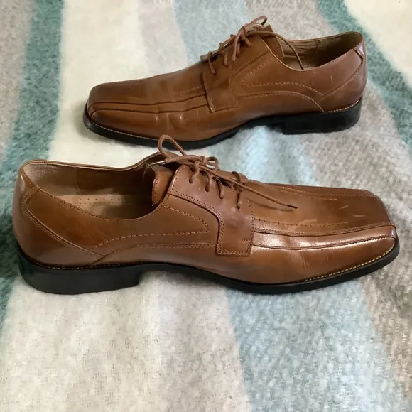 Stacy Adams leather Dress shoes size 13 M used only once color brown