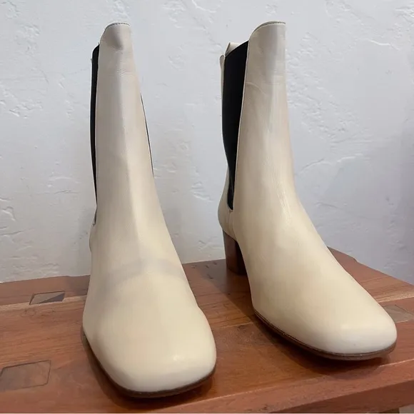 STAUD Daphne Boot in cream leather booties with block heel - size 9.5