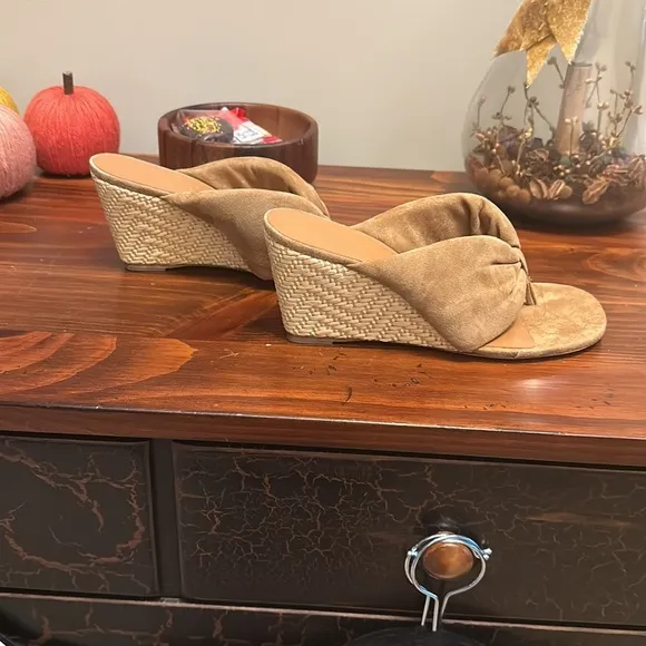 STAUD women’s Dahlia suede espadrille wedge sandals