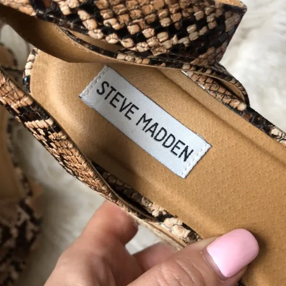 Steve Madden GABRIE WEDGE ESPADRILLE SANDALS