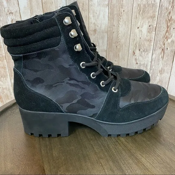 Steve Madden Greater Camo Platform Combat Ankle Boots Size 10 Women