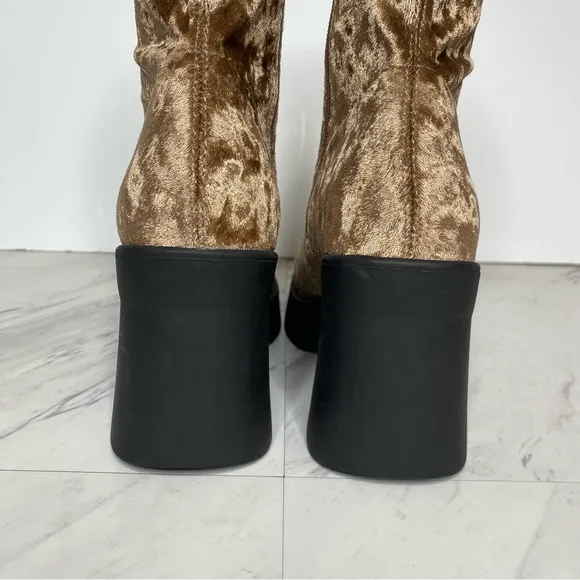 Steve Madden Klayton Velvet Square Toe Heeled Boot 8M