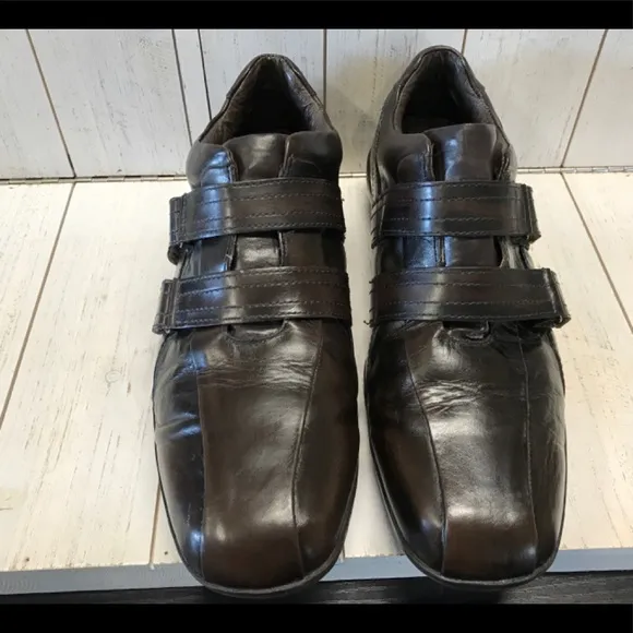 Steve Madden Mens Brown Loafers Hook n Loop 13