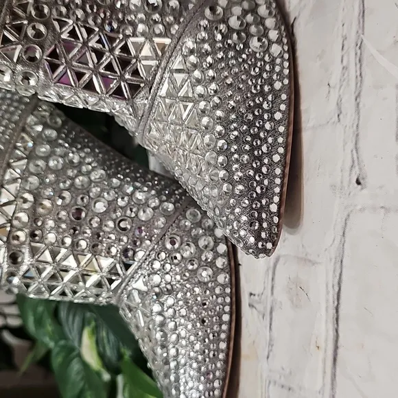 Steve Madden Silver Rhinestone Embellished Women's Boots 8.5