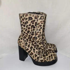 Steve Madden Vintage 90s Y2K Chunky Square Toe  Leather Cheetah Boots Size  7.5B
