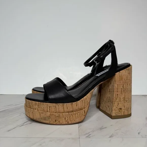 Steve Madden Warped Cork Platform Heeled Sandal 9M